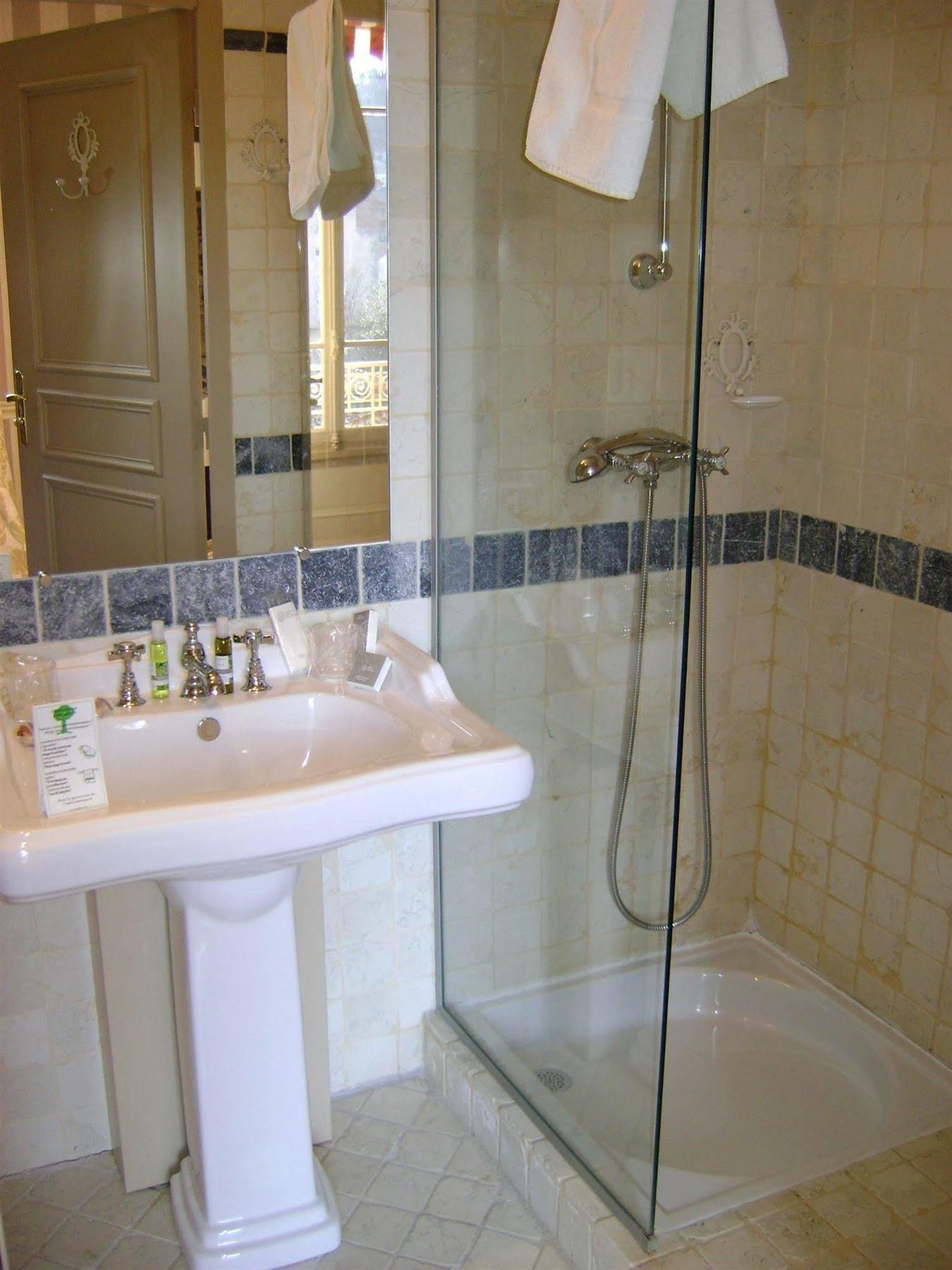 Hotel Helvie - Teritoria Vals-les-Bains